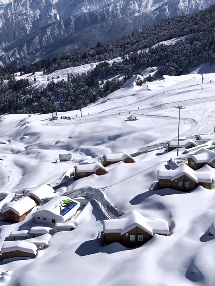 Auli Uttarakhand @traveltracker